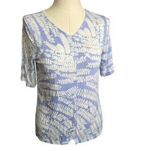 Chicos Womens V-Neck Blue & White Leaf Print Top Size M (8) JJ4116